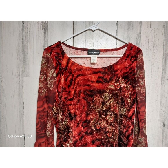 Vintage 90s Step By Step Red Velvet Top - Picture 3 of 6